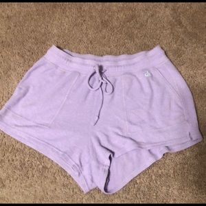 COPY - ALO YOGA soft lavender shorts